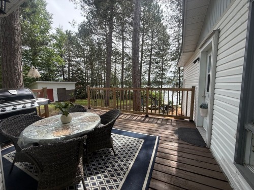 Terrasse - 479 Ch. Du Lac-De-L'Argentier, Fugèreville, QC - Outdoor With Exterior
