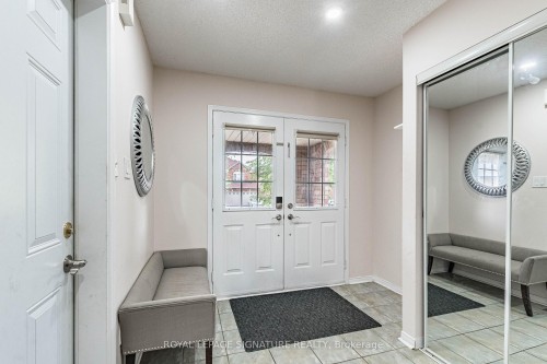 35 Whitehouse Crescent, Brampton, ON 