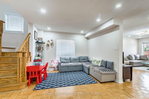 35 Whitehouse Crescent, Brampton, ON 