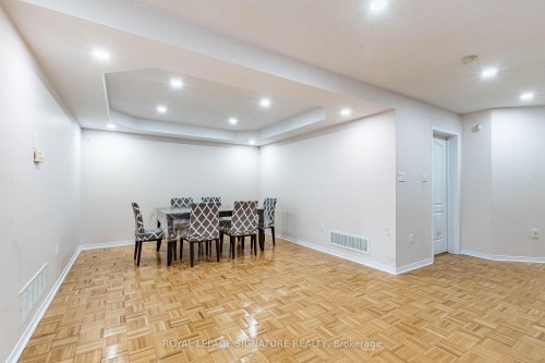 35 Whitehouse Crescent, Brampton, ON 