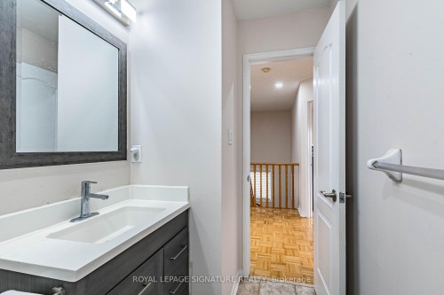 35 Whitehouse Crescent, Brampton, ON 