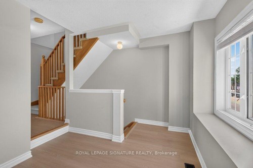 1755 Danforth Avenue, Toronto, ON - Indoor Photo Showing Other Room