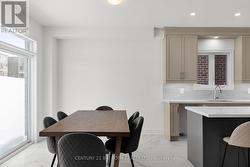 Illustrative photos of the same model - 