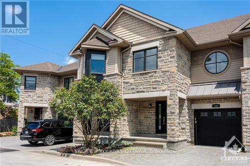 109 Montauk, Ottawa, ON 