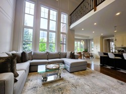 9 William Bowes Boulevard  Vaughan, ON L6A 4B1