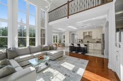 9 William Bowes Boulevard  Vaughan, ON L6A 4B1