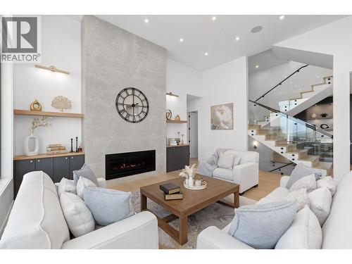 245 Turnberry Street Lot# 8, Kelowna, BC - Indoor Photo Showing Living Room With Fireplace