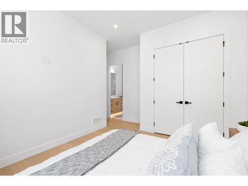 245 Turnberry Street Lot# 8, Kelowna, BC - Indoor Photo Showing Bedroom