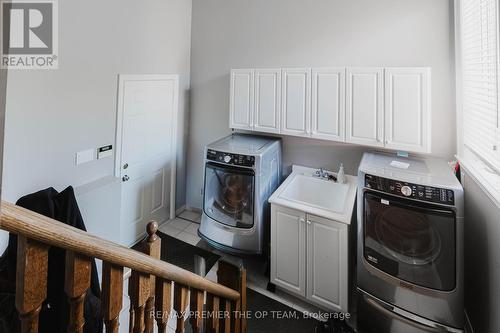 LOWER - 56 PARK RIDGE DRIVE , Vaughan, Ontario L0J 1C0 3