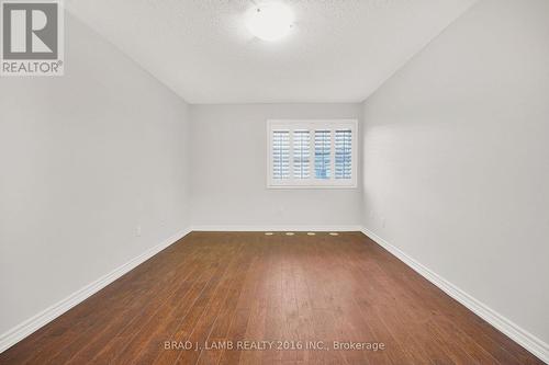930 Nadalin Heights, Milton, ON 