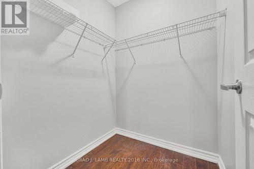 930 Nadalin Heights, Milton, ON 