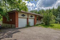 832 VICTORIA ROAD S  Puslinch, ON N1L 1C6