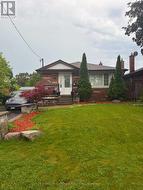 323 RIDGEWAY AVENUE Oshawa, ON L1J 2T9