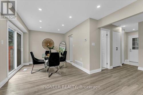 22 Wolverton Crescent, Brampton, ON - Indoor