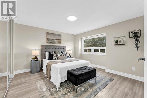 22 Wolverton Crescent, Brampton, ON - Indoor Photo Showing Bedroom