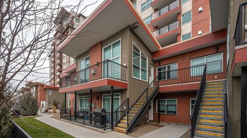 201-3388 SKAHA LAKE Road  Penticton, BC V2A 6G4