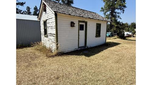 6195 & Lot 1 Cartwright Street, Wardner, BC - Outdoor With Exterior