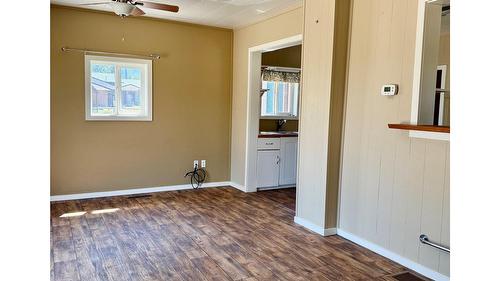 6195 & Lot 1 Cartwright Street, Wardner, BC - Indoor Photo Showing Other Room