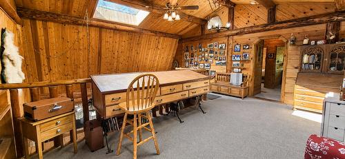 8793 Colony Road, Wardner, BC - Indoor Photo Showing Other Room