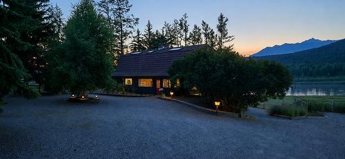 8793 Colony Road, Wardner, BC - Outdoor