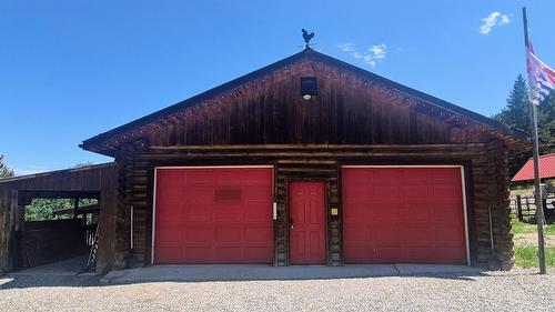 8793 Colony Road, Wardner, BC - Outdoor