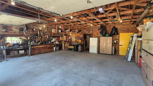 8793 Colony Road, Wardner, BC - Indoor Photo Showing Garage