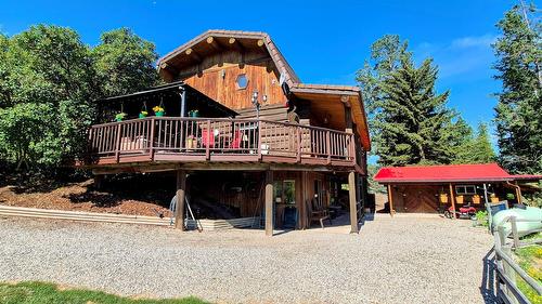 8793 Colony Road, Wardner, BC - Outdoor With Deck Patio Veranda