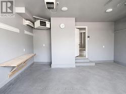Garage - 