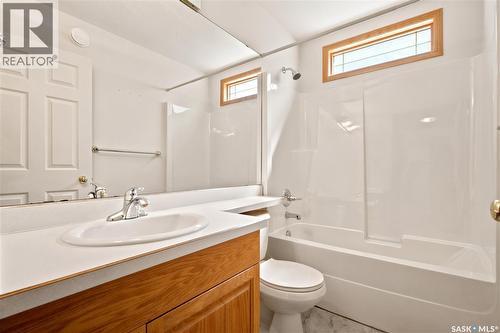 743 Pezer Court, Saskatoon, SK 