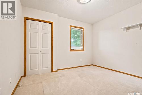 743 Pezer Court, Saskatoon, SK 