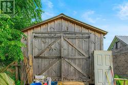 13 x 24 ft workshop with steel roof - 