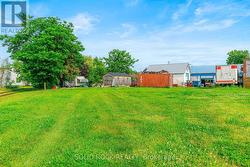 Adjoining municipal land not slated to  develop - 