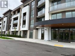 113 - 385 ARCTIC  RED DRIVE Oshawa, ON L1L 0W9