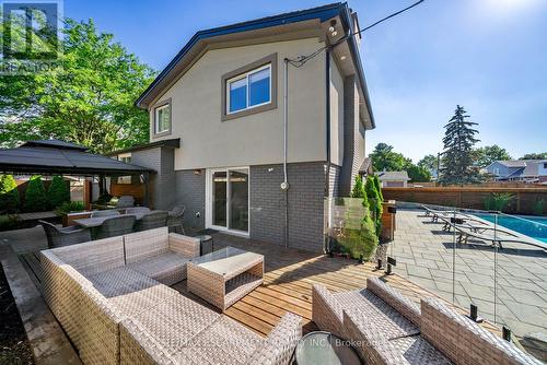 134 Fairwood Place W, Burlington, ON 