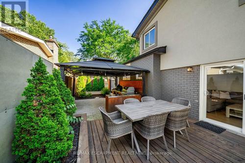 134 Fairwood Place W, Burlington, ON 