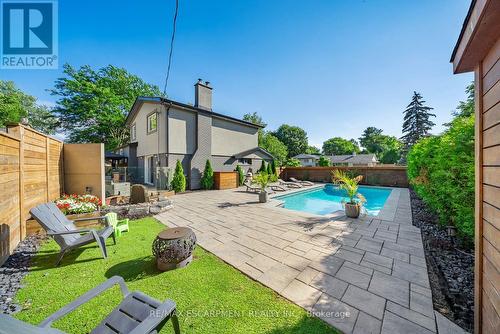 134 Fairwood Place W, Burlington, ON 