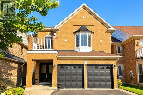 43 EL CAMINO WAY  Brampton, ON L7A 3C4