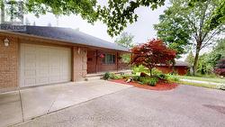227 BOWER HILL ROAD Woodstock, ON N4S 2N5