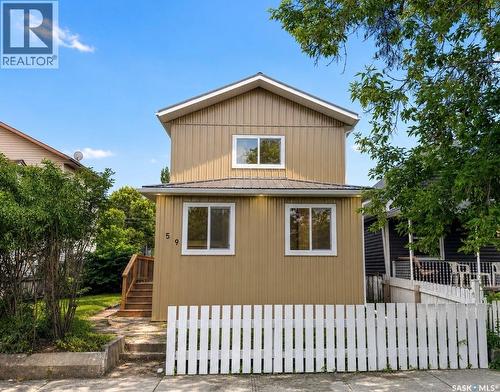 59 Lillooet STREET E  Moose Jaw, SK S6H 4S3