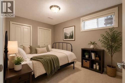 24 Aspen Meadows Green Sw, Calgary, AB 