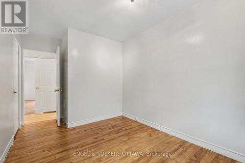 325 Summit Avenue, Ottawa, ON 