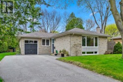 1548 WEMBURY ROAD  Mississauga, ON L5J 2L9