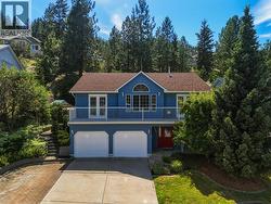1715 COLDWATER Drive Kamloops, BC V2E 2M4