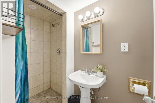 61 Glenmount Avenue, Hamilton, ON 
