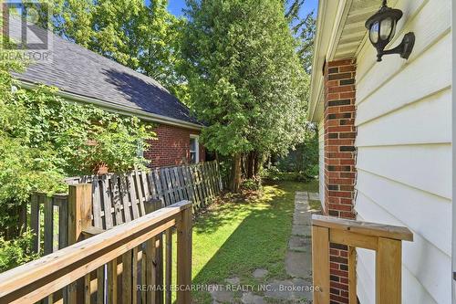 61 Glenmount Avenue, Hamilton, ON 