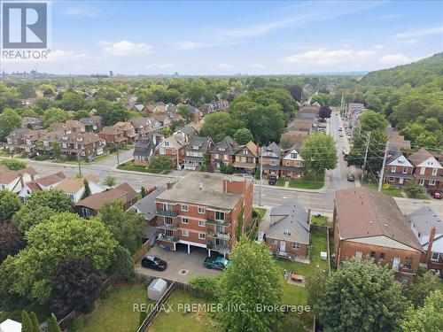 214 Wentworth Street S, Hamilton, ON 