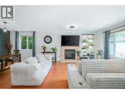 2643 Applegreen Court West Kelowna, BC V1Z 3K8