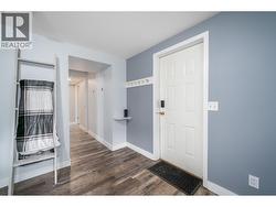 Separate entrance to the basement. - 