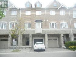 12 WATERSTONE WAY Whitby, ON L1N 0M3