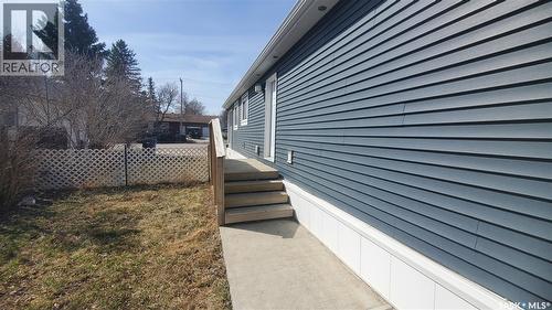 405 2Nd Avenue Se, Weyburn, SK 